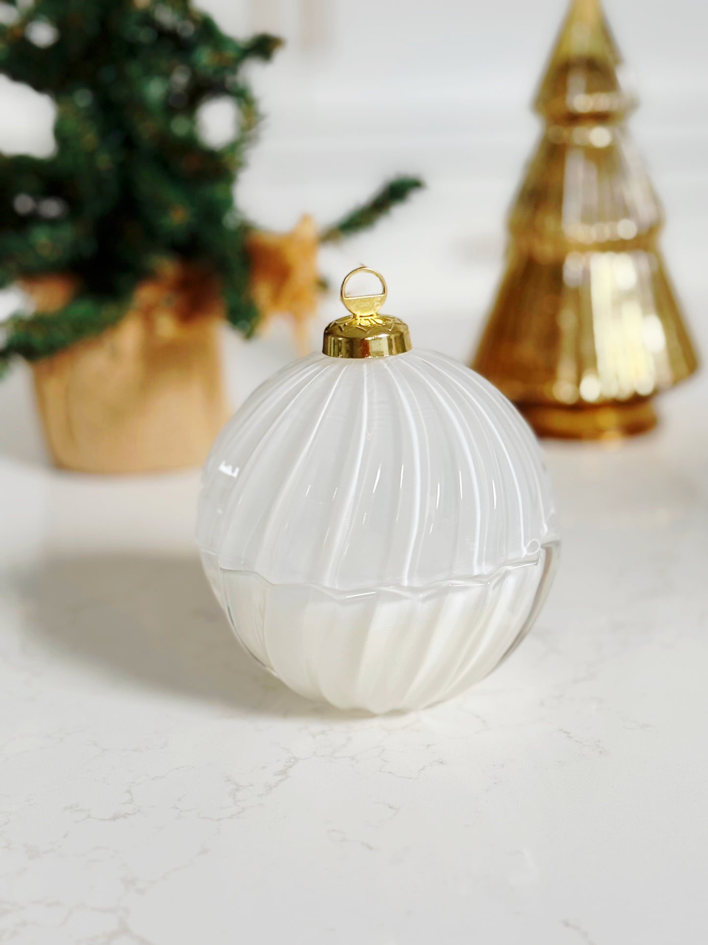 Holiday Ornament Candle