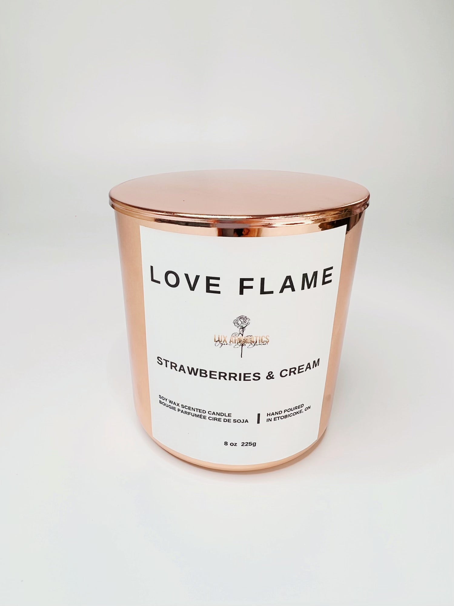 A gorgeous candle, wooden word wicks (LOVE), a beautiful fragrance that fills the room with the wonderful aroma of fresh strawberries & cake.  All natural soy wax, vegan, clean burning, non toxic, paraben & phthalate free.  Our best seller, perfect for Valentine's Day.